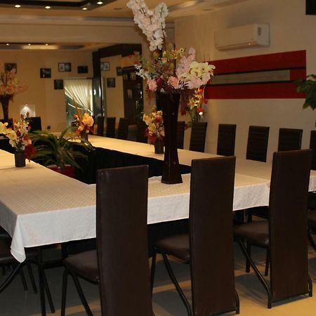מלון לאהור Grand Enclave מראה חיצוני תמונה